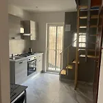 بيت للعطل Stone House 2